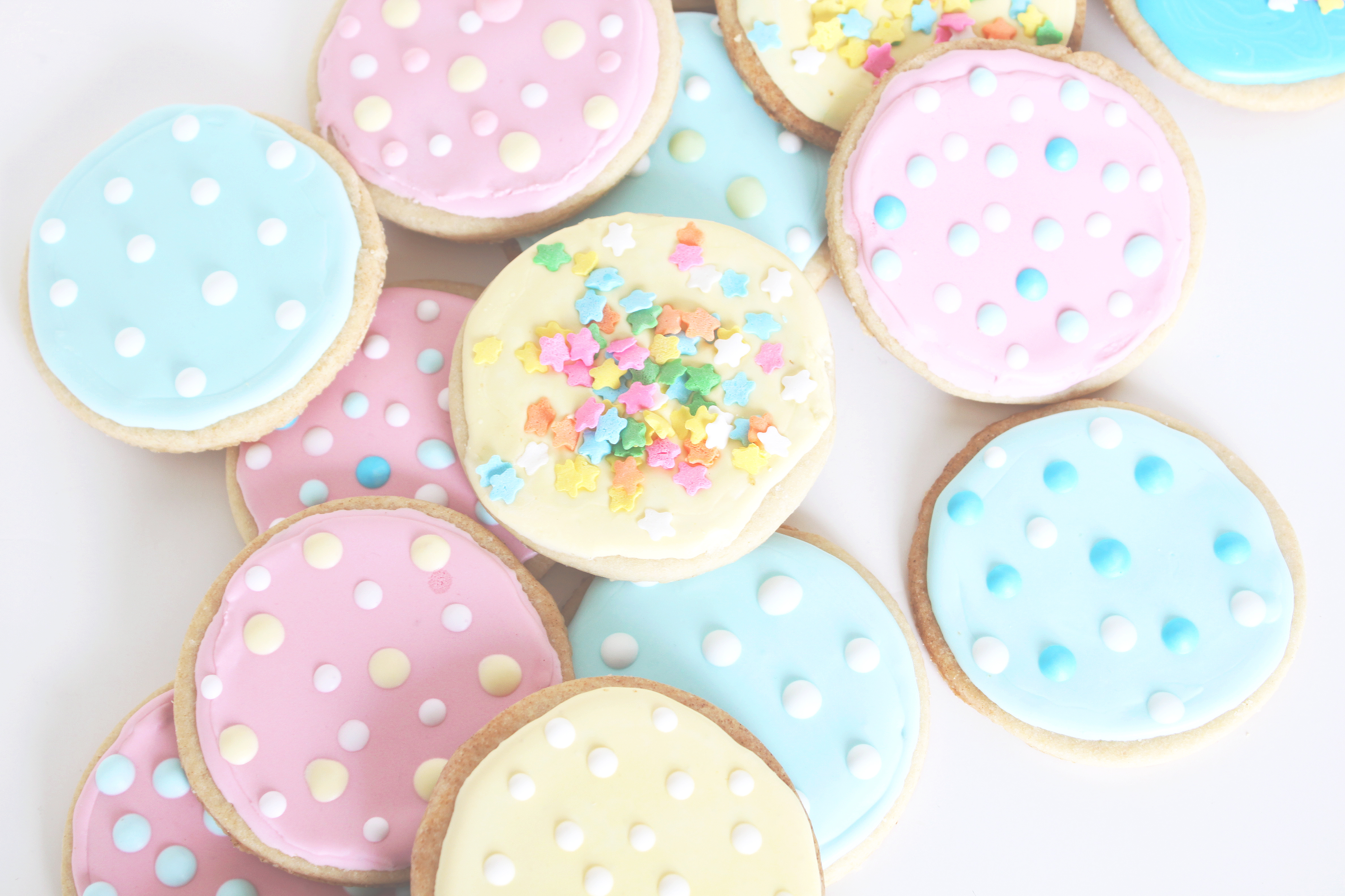 Sugar cookies + royal icing | so delicious